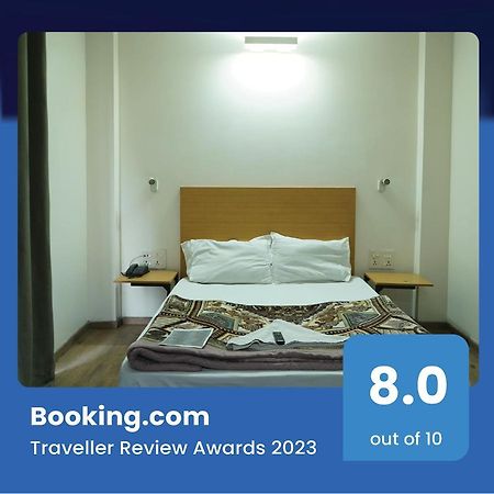 Fabhotel Sky Land Delhi  Eksteriør billede