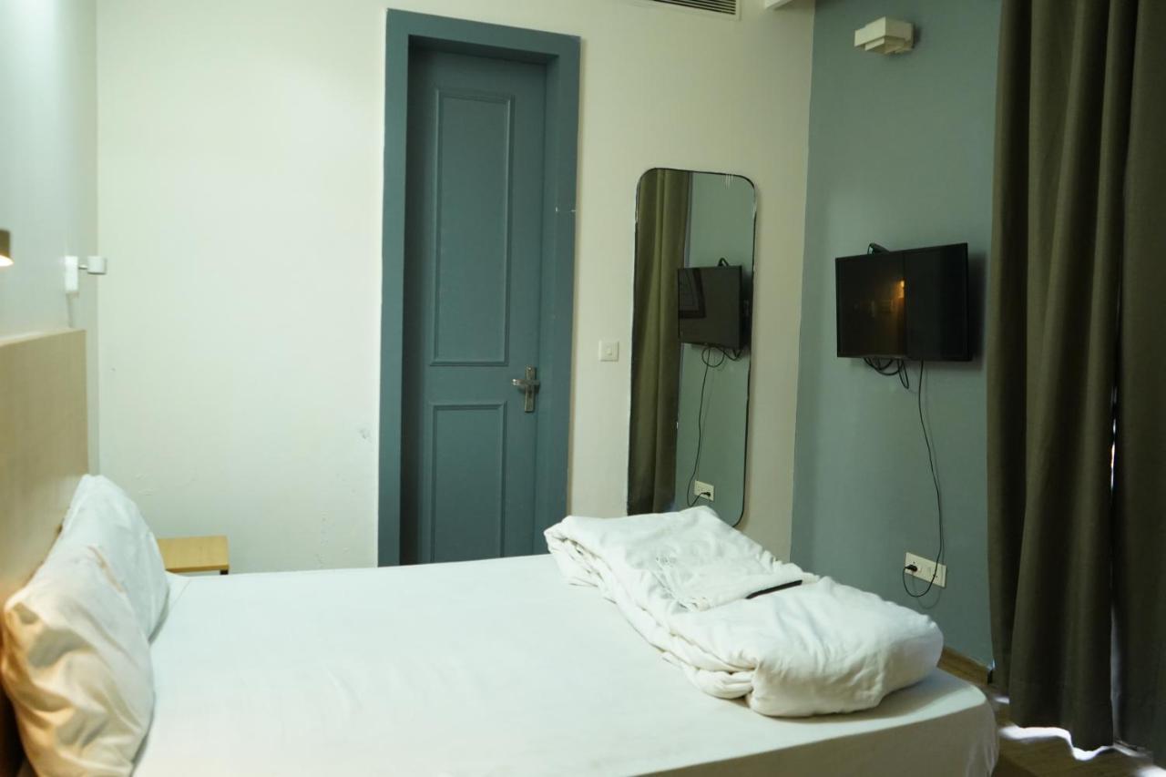 Fabhotel Sky Land Delhi  Eksteriør billede