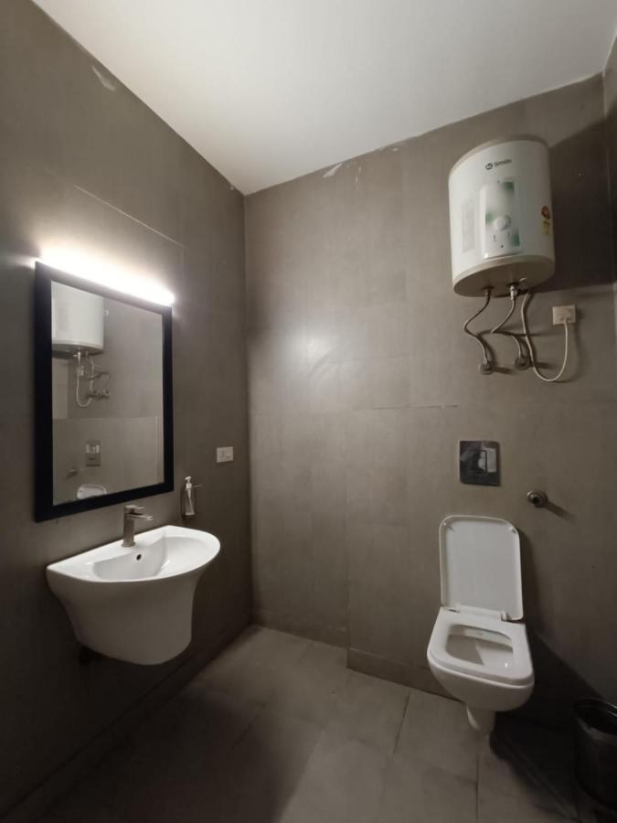 Fabhotel Sky Land Delhi  Eksteriør billede