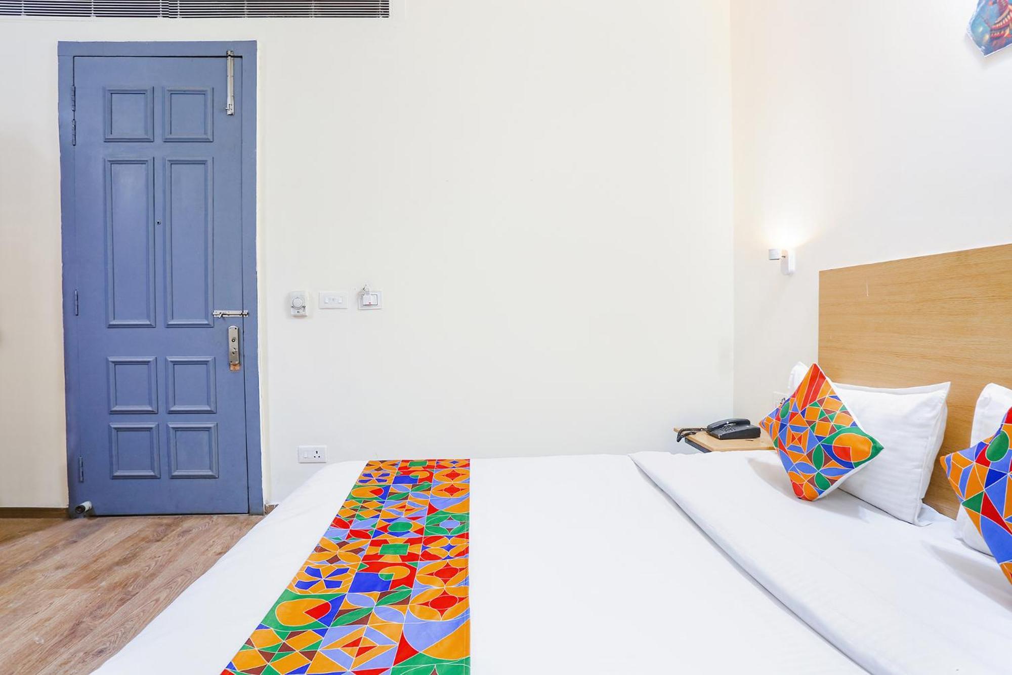 Fabhotel Sky Land Delhi  Eksteriør billede