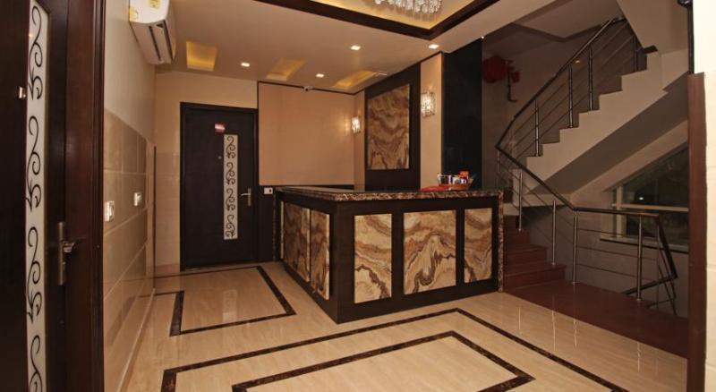 Fabhotel Sky Land Delhi  Eksteriør billede